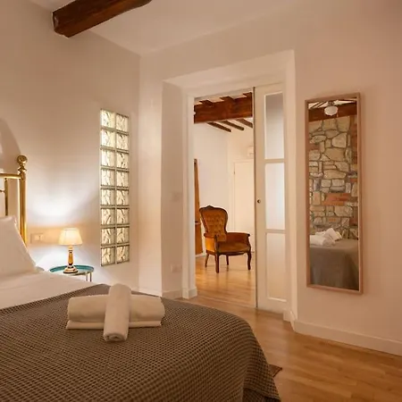 Keys Of Italy - Mercato 20 - Modern 1 Bedroom Nearby Mercato 公寓 *