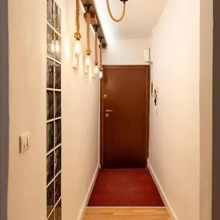 Keys Of Italy - Mercato 20 - Modern 1 Bedroom Nearby Mercato 佛罗伦萨